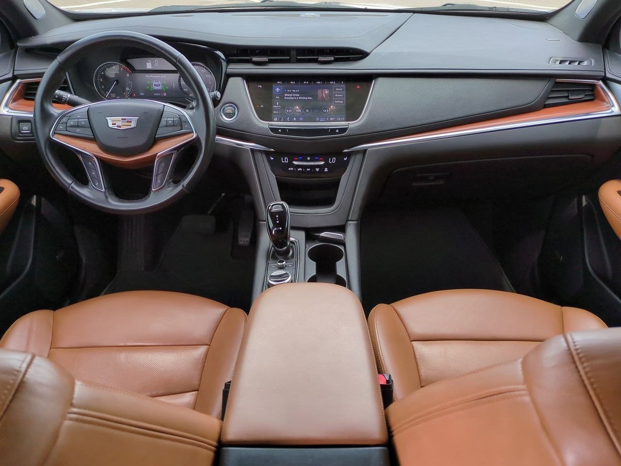 Thumbnail: 2023 Cadillac XT5 - 14