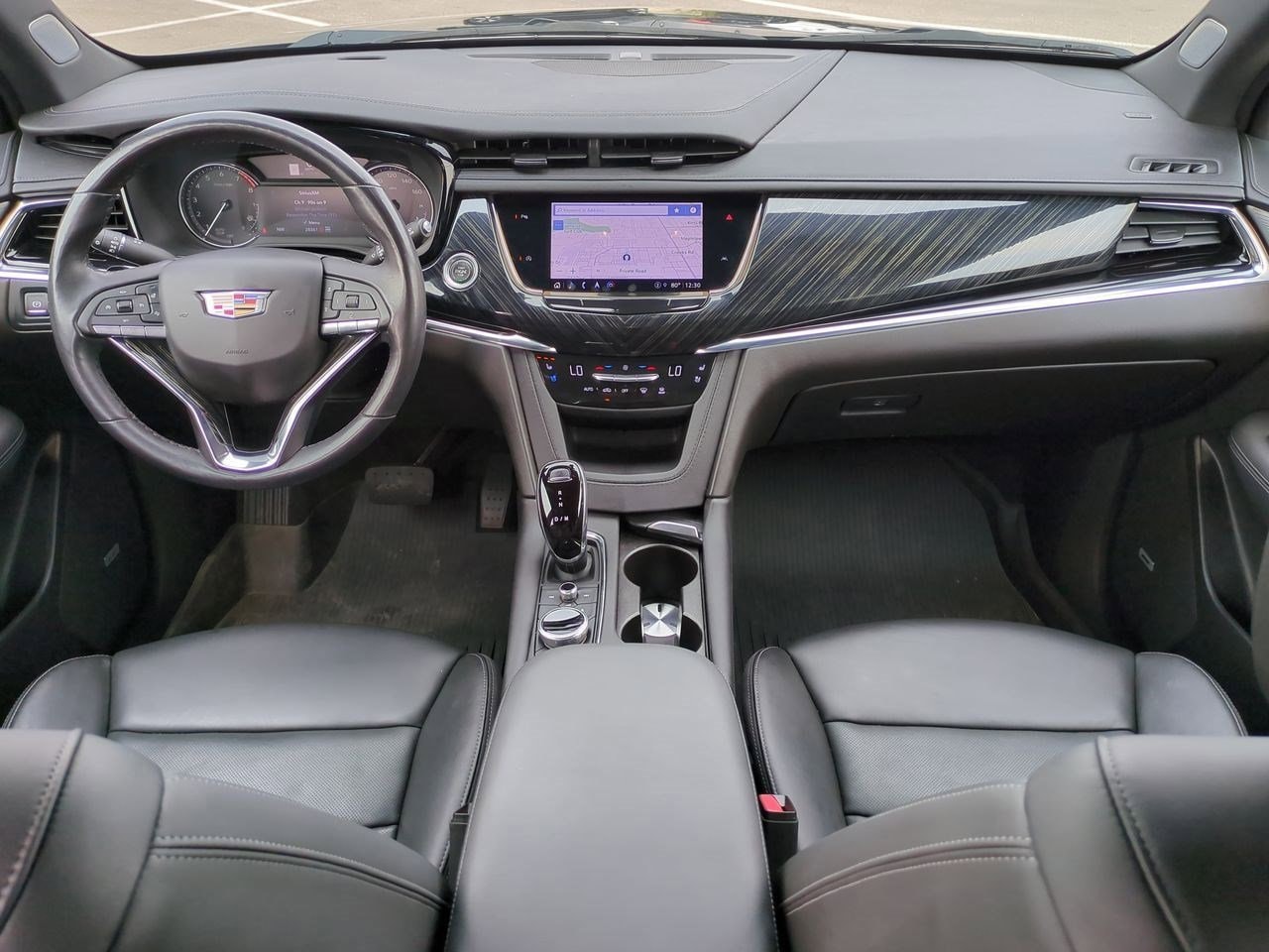 Thumbnail: 2023 Cadillac XT6 - 14
