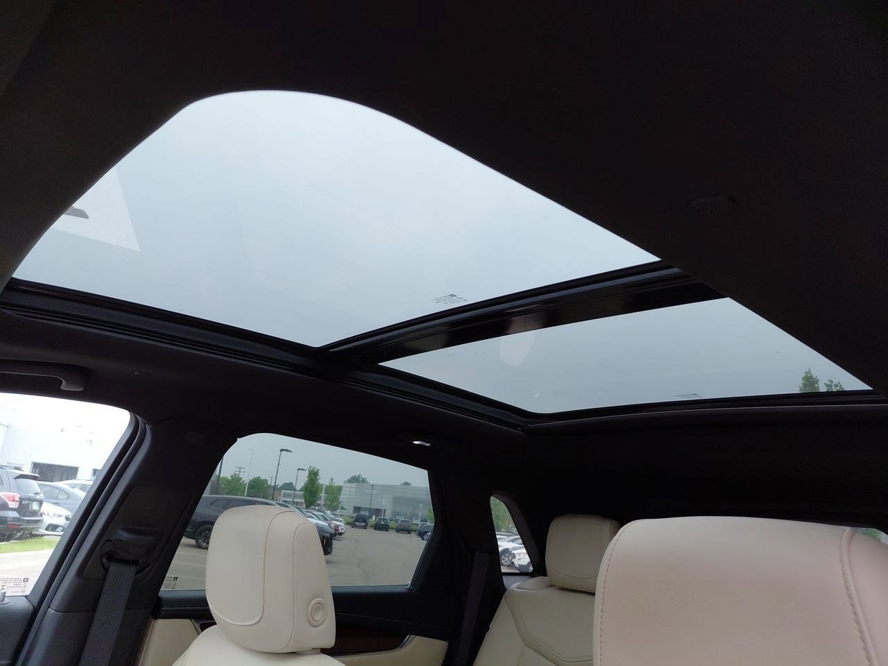 Thumbnail: 2019 Cadillac XT5 - 17