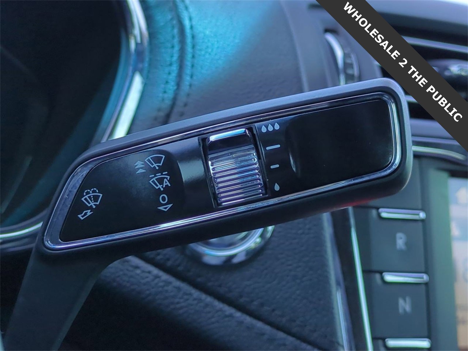Thumbnail: 2018 Lincoln Continental - 26