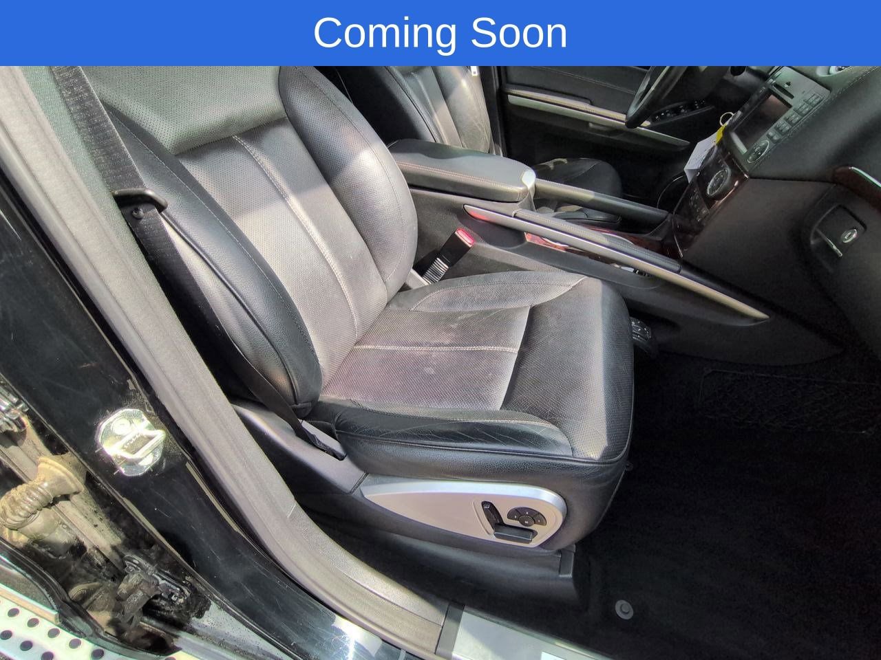 Thumbnail: 2011 Mercedes-Benz GL-Class - 24