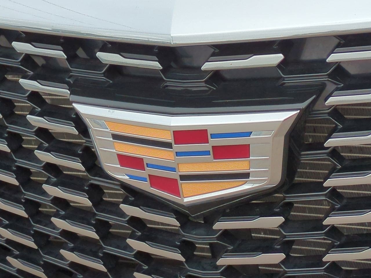 Thumbnail: 2023 Cadillac XT5 - 11