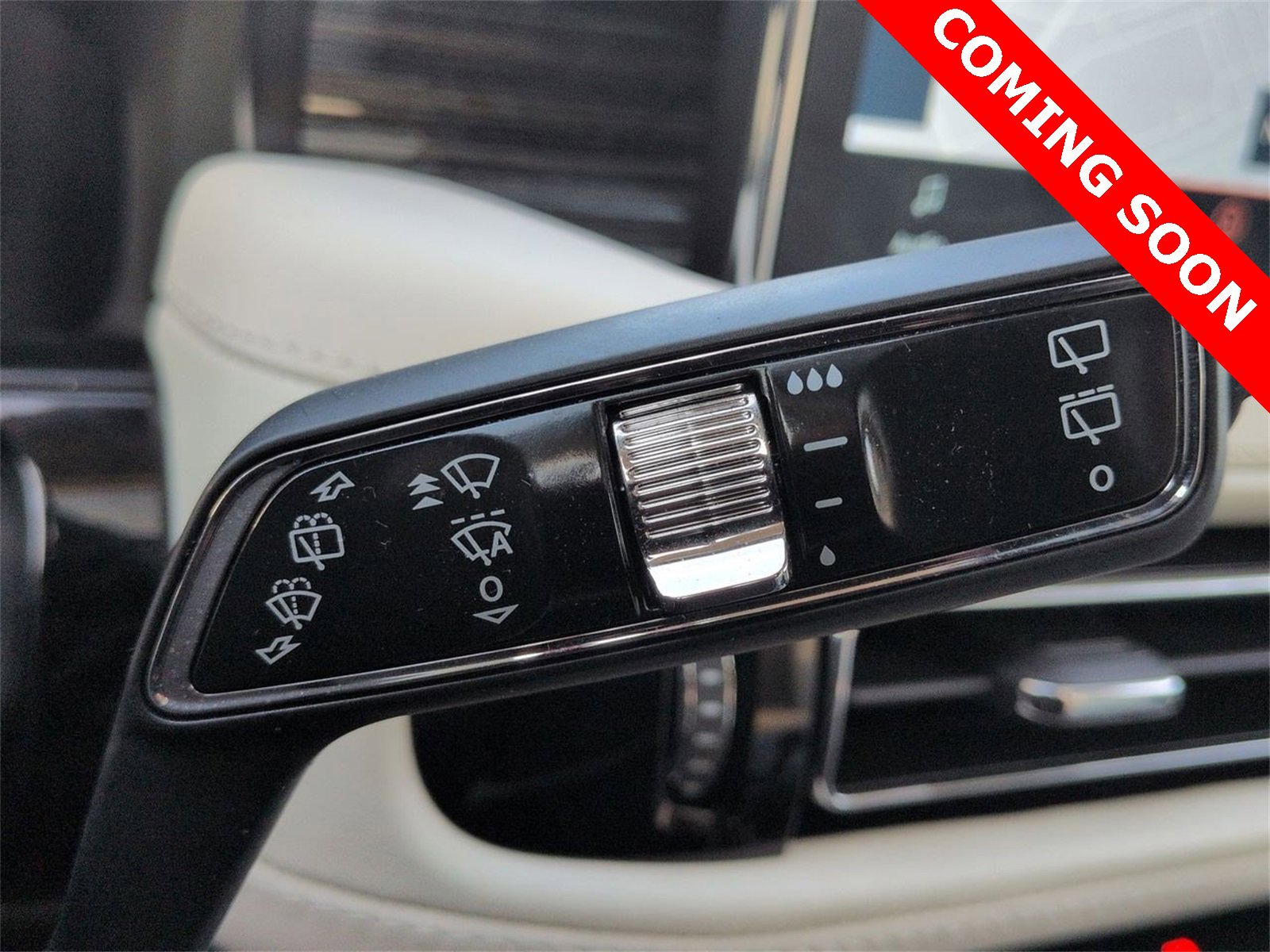 Thumbnail: 2023 Lincoln Nautilus - 27