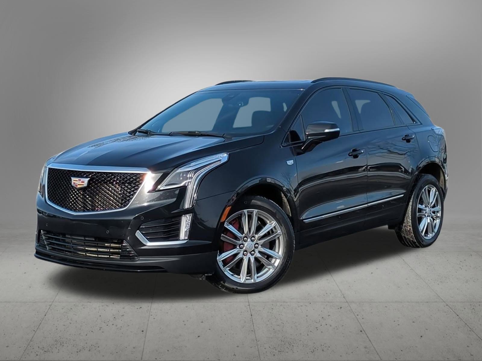 Thumbnail: 2023 Cadillac XT5 - 1