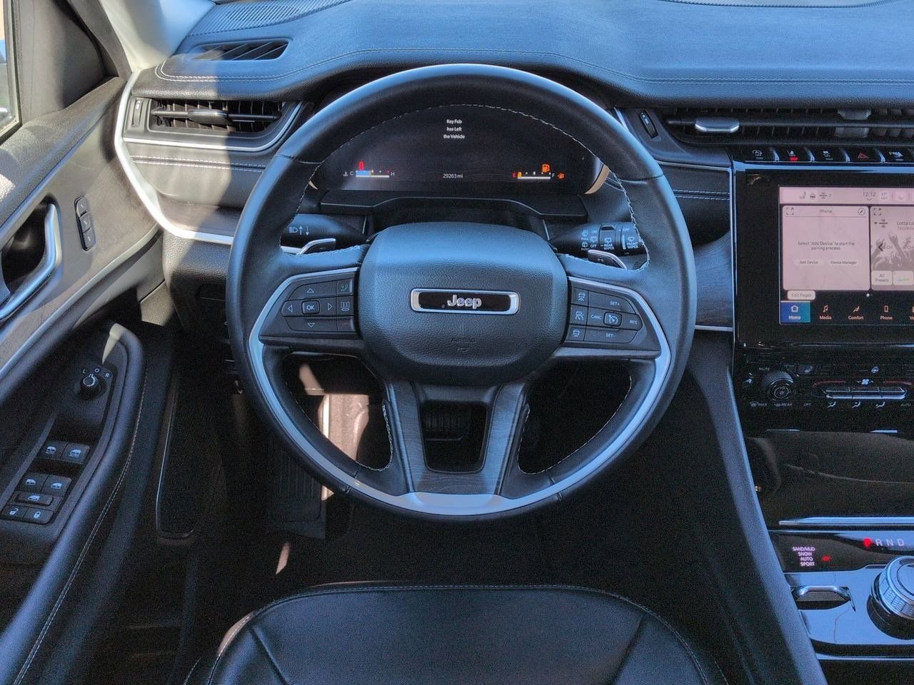 Thumbnail: 2022 Jeep Grand Cherokee - 22