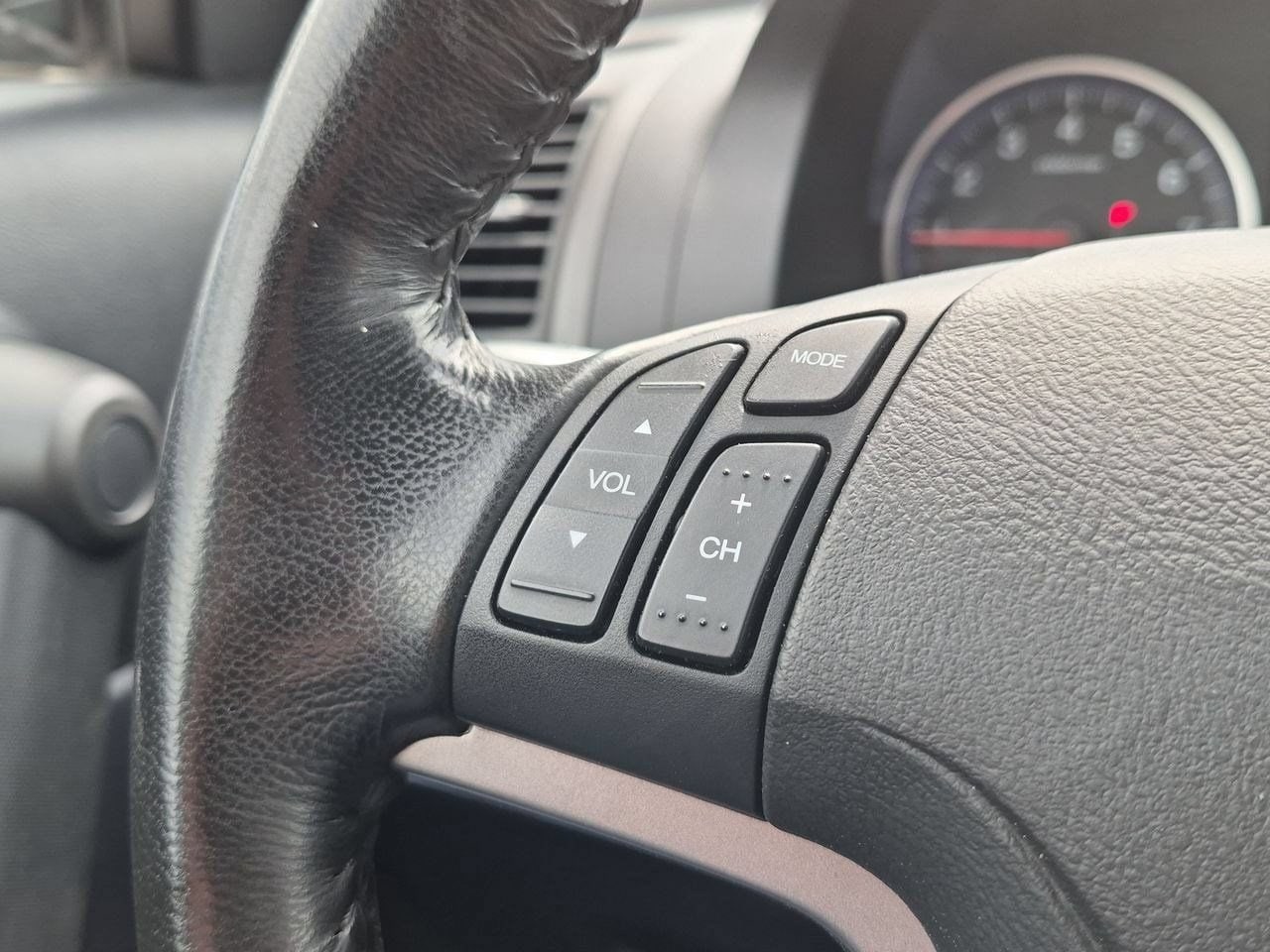 Thumbnail: 2010 Honda CR-V - 24