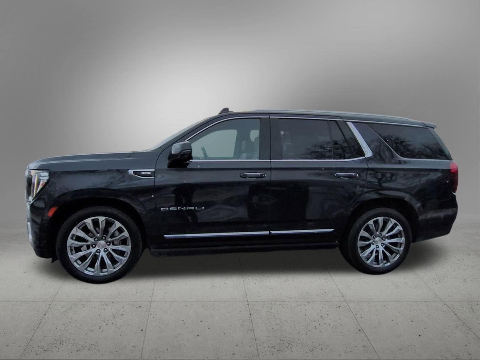 Thumbnail: 2023 GMC Yukon - 3