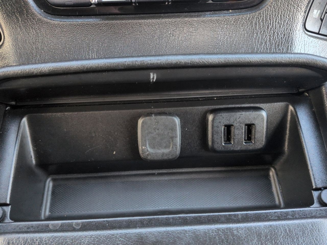 Thumbnail: 2019 Chevrolet Suburban - 34