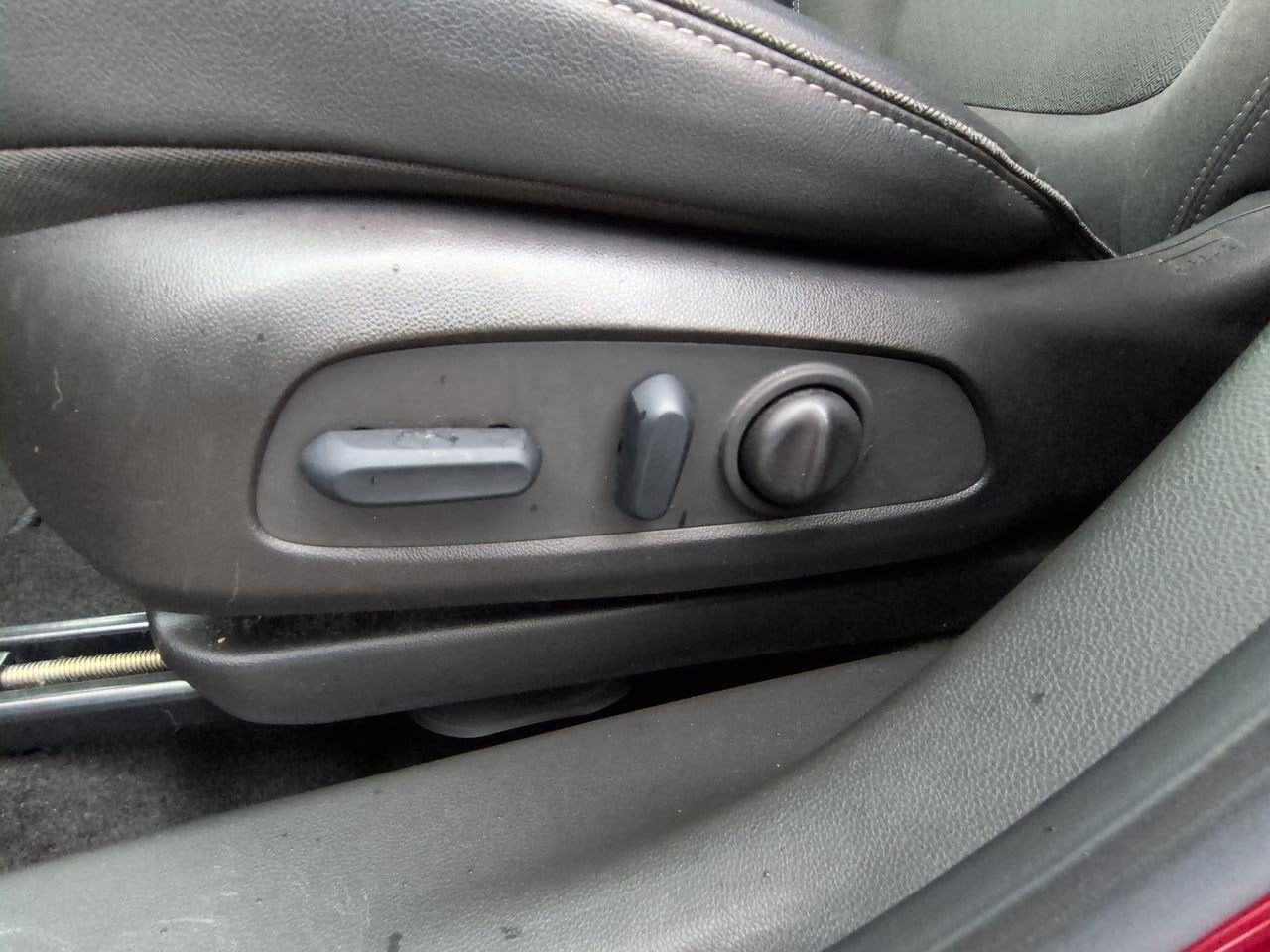 Thumbnail: 2023 Buick Encore GX - 17