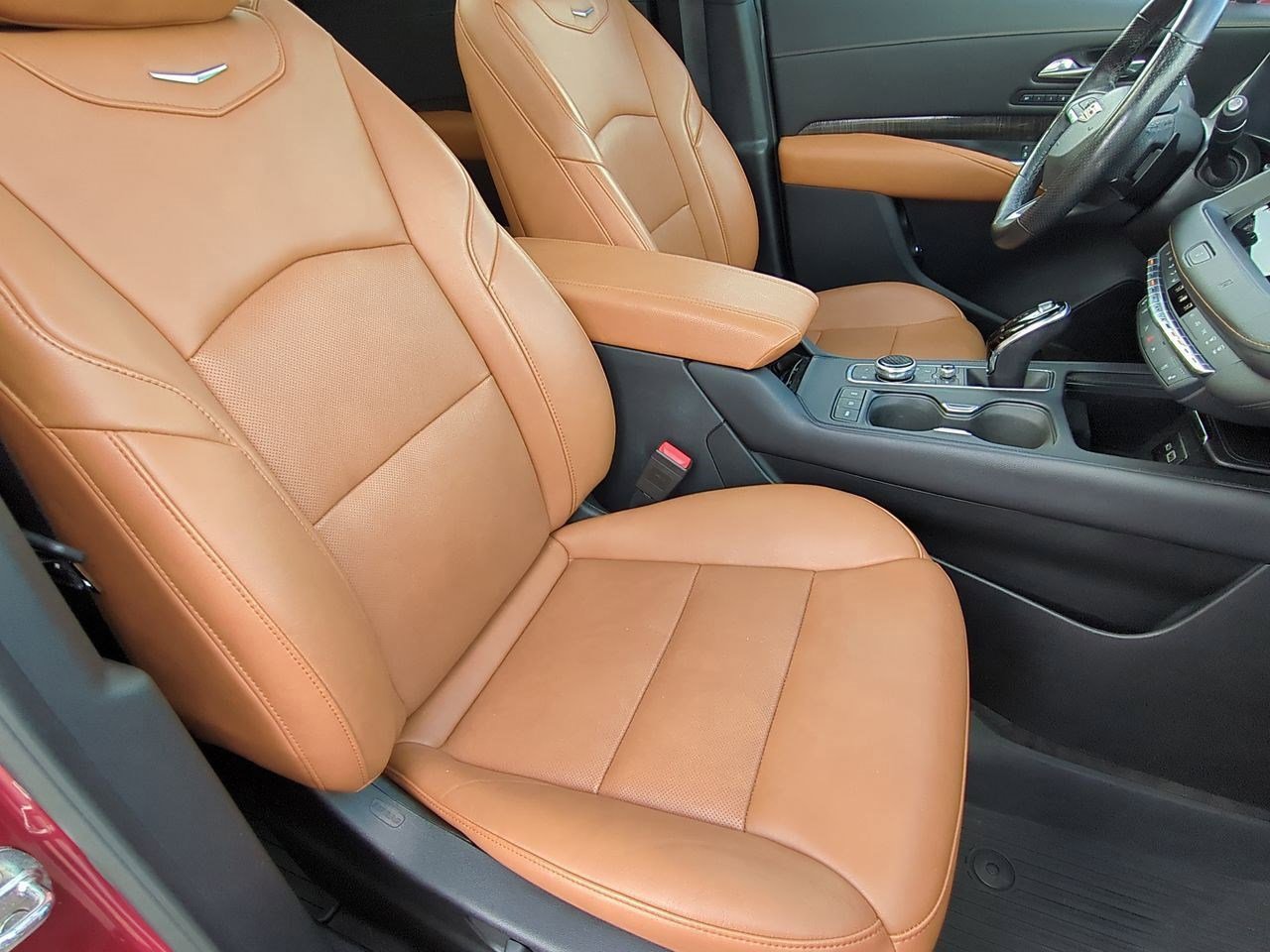 Thumbnail: 2020 Cadillac XT4 - 22