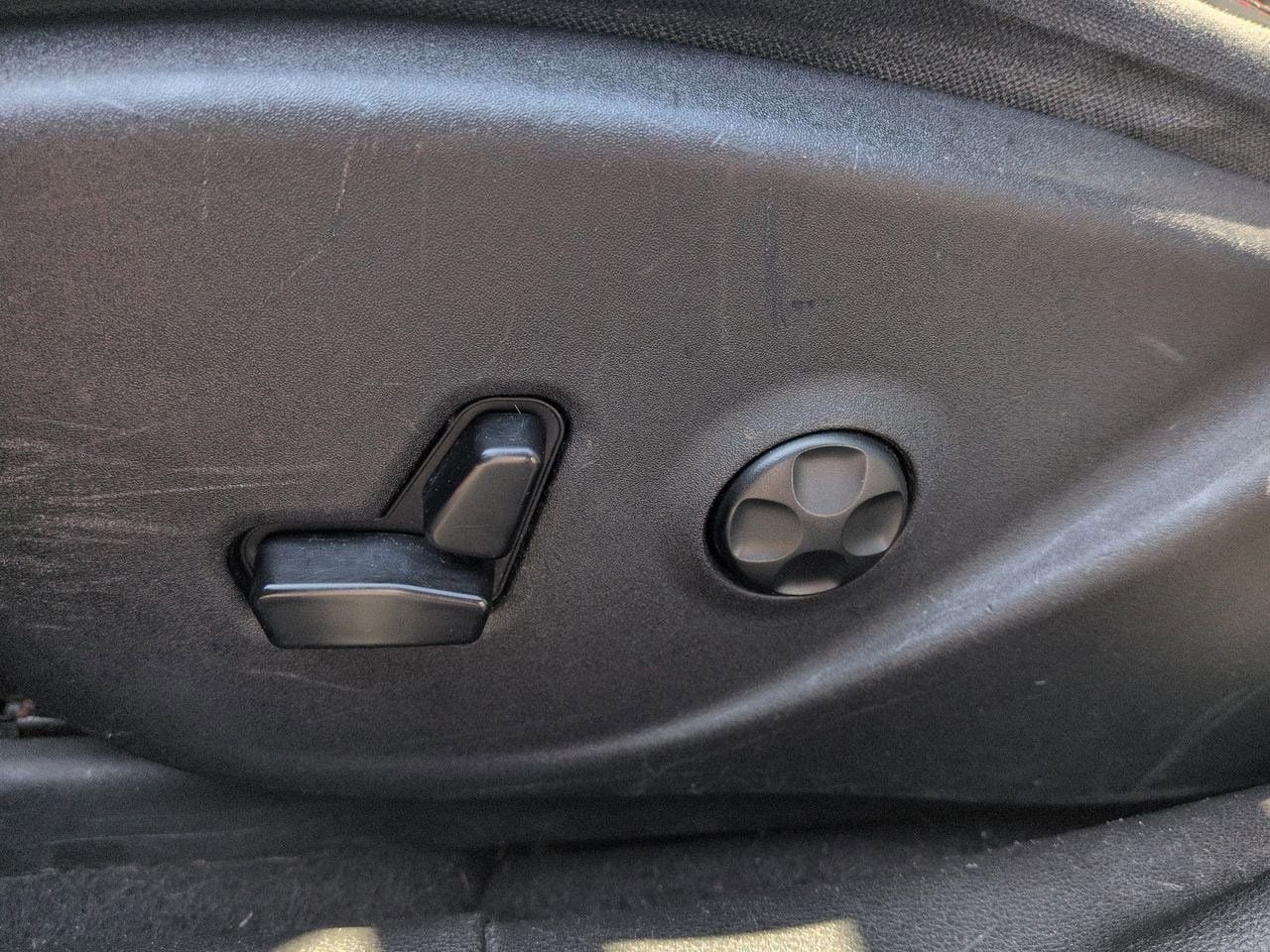 Thumbnail: 2015 Dodge Dart - 17