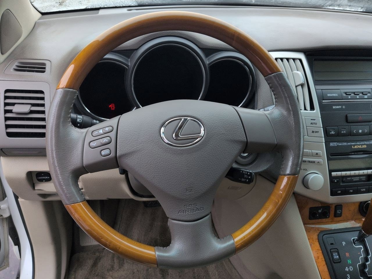 Thumbnail: 2005 Lexus RX - 23