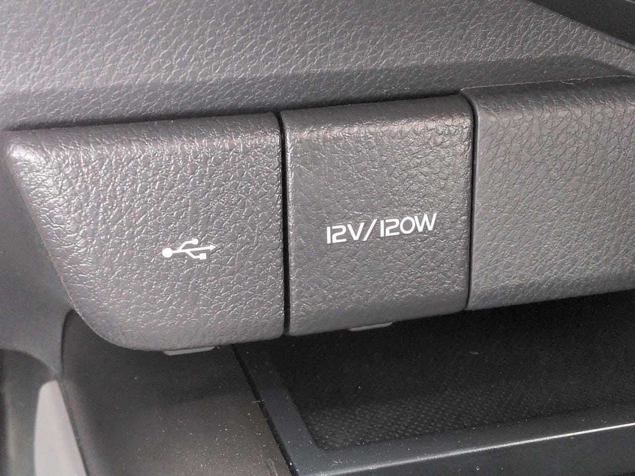 Thumbnail: 2023 Toyota Camry - 29