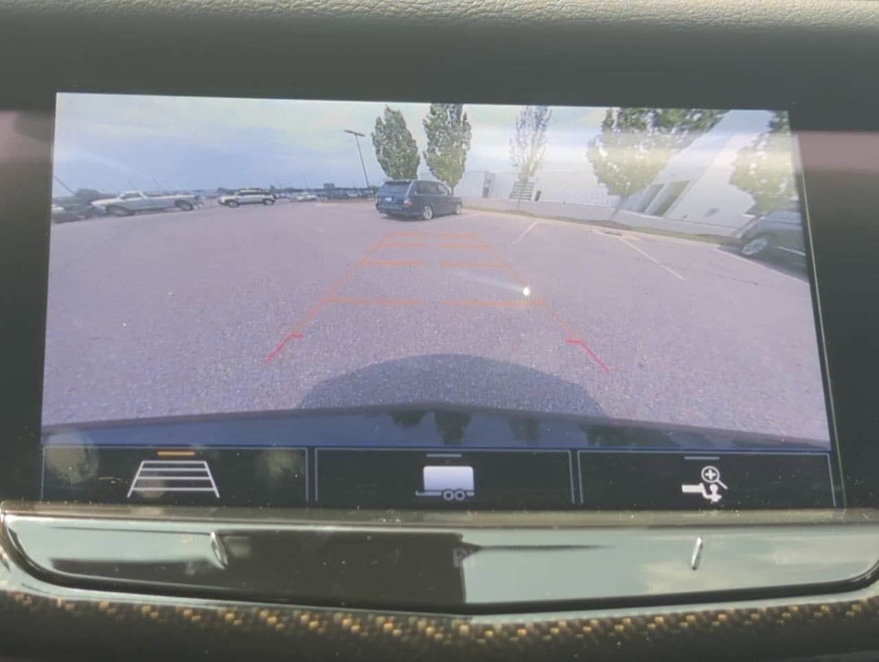 Thumbnail: 2020 Cadillac XT6 - 29