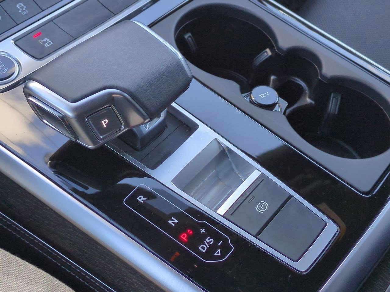 Thumbnail: 2025 Audi Q7 - 32