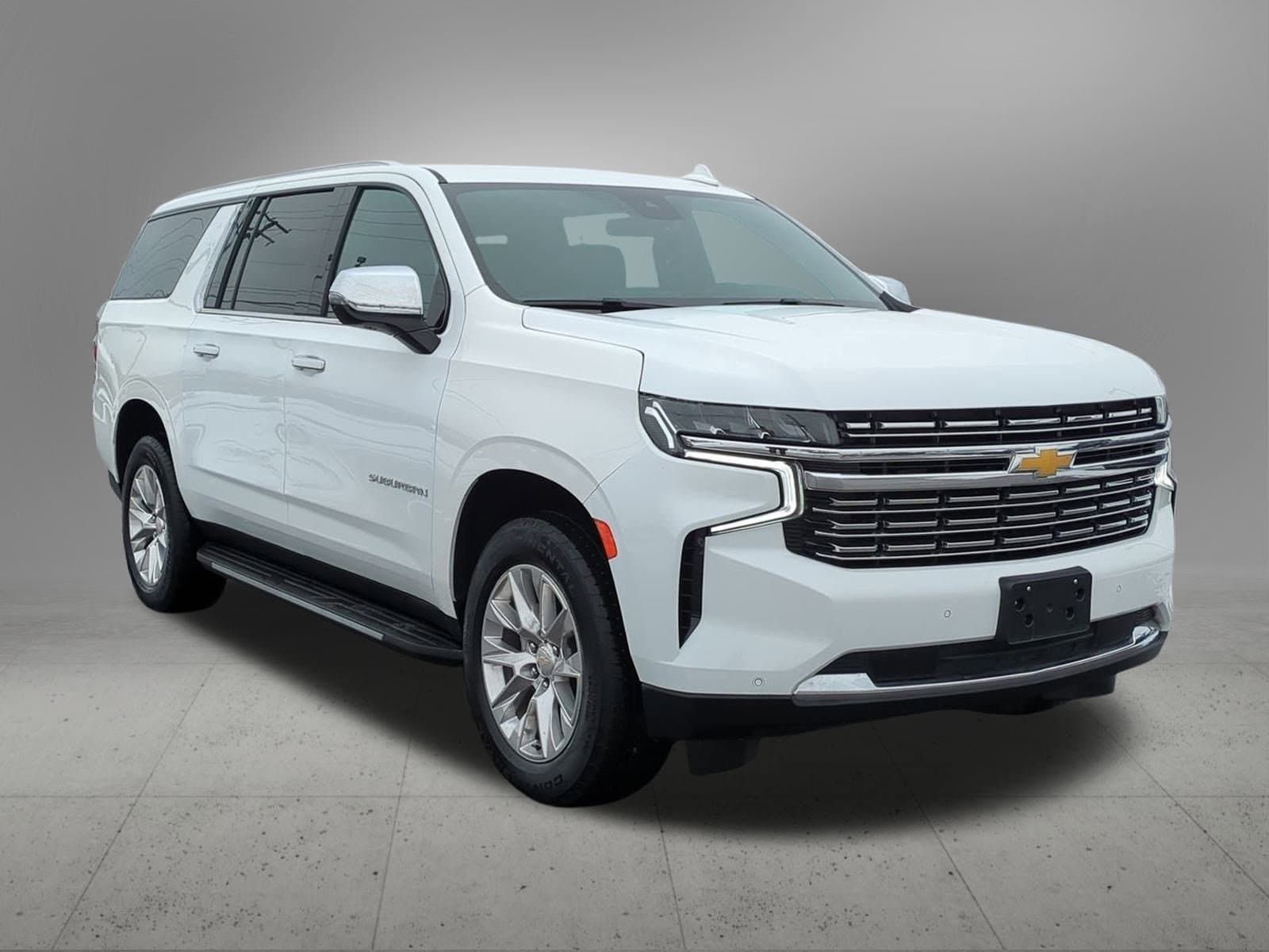 Thumbnail: 2023 Chevrolet Suburban - 8