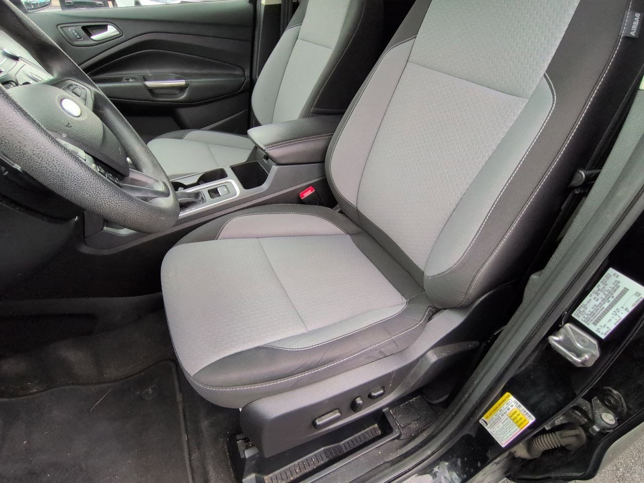 Thumbnail: 2017 Ford Escape - 15