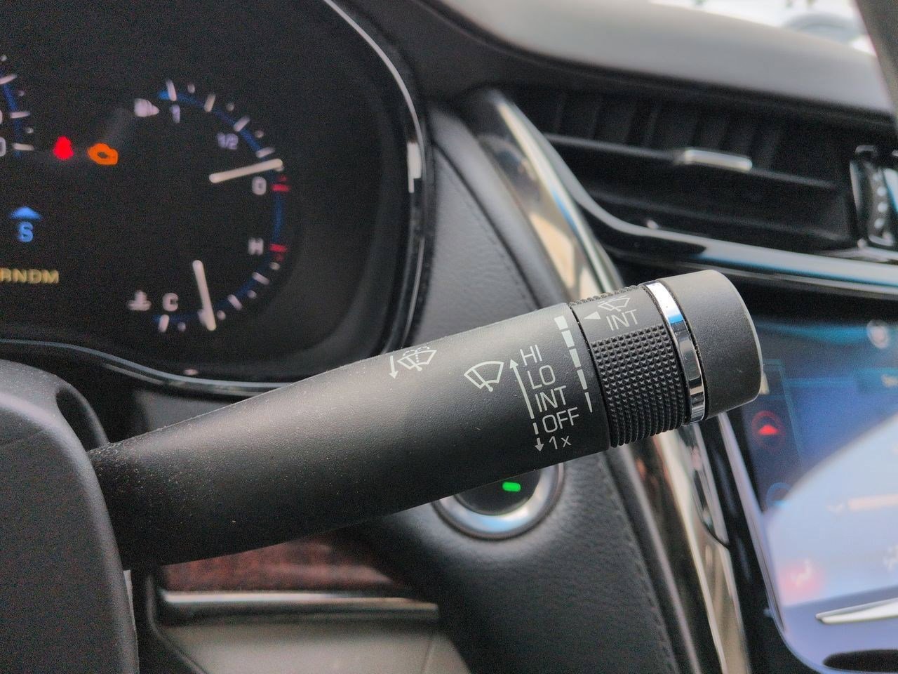 Thumbnail: 2014 Cadillac CTS - 27