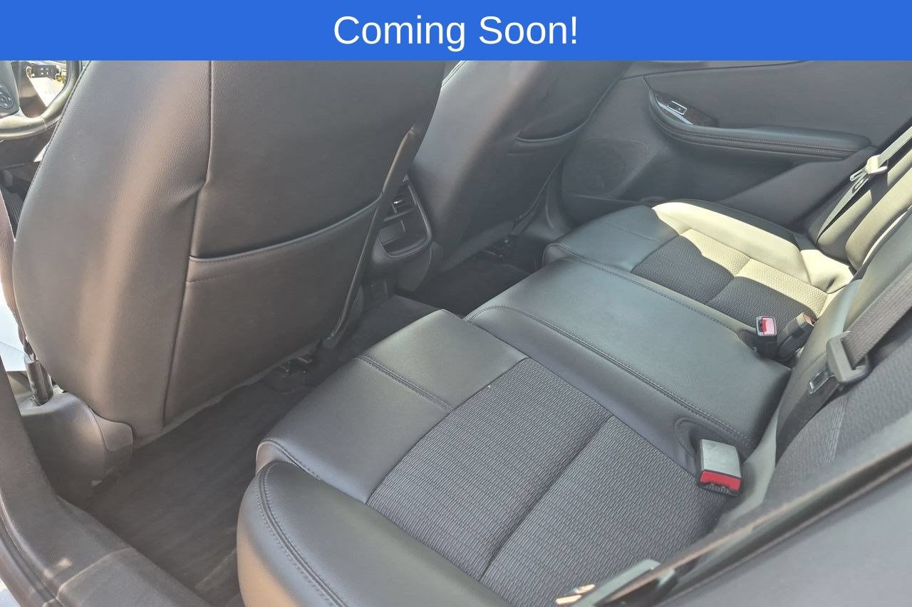 Thumbnail: 2015 Chevrolet Impala - 18