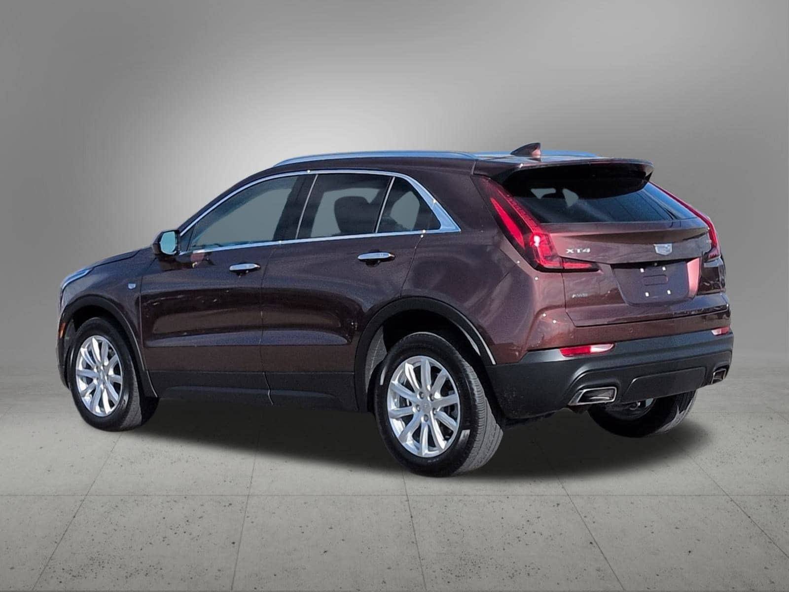 Thumbnail: 2022 Cadillac XT4 - 4