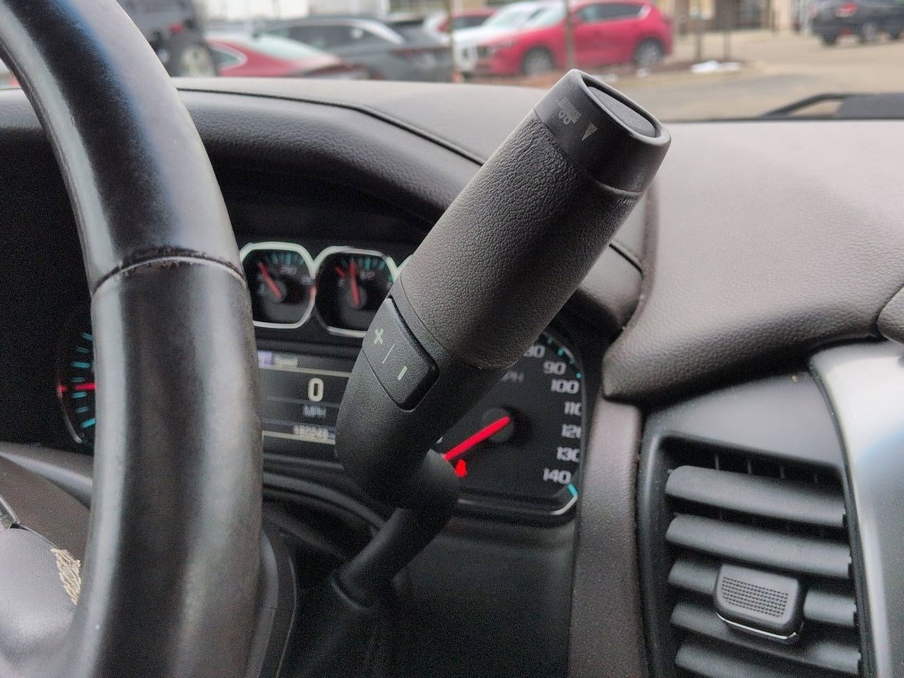 Thumbnail: 2016 Chevrolet Tahoe - 32