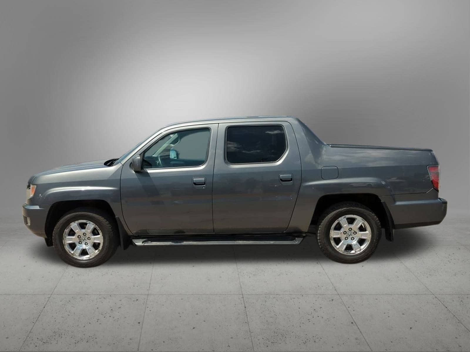 Thumbnail: 2013 Honda Ridgeline - 3