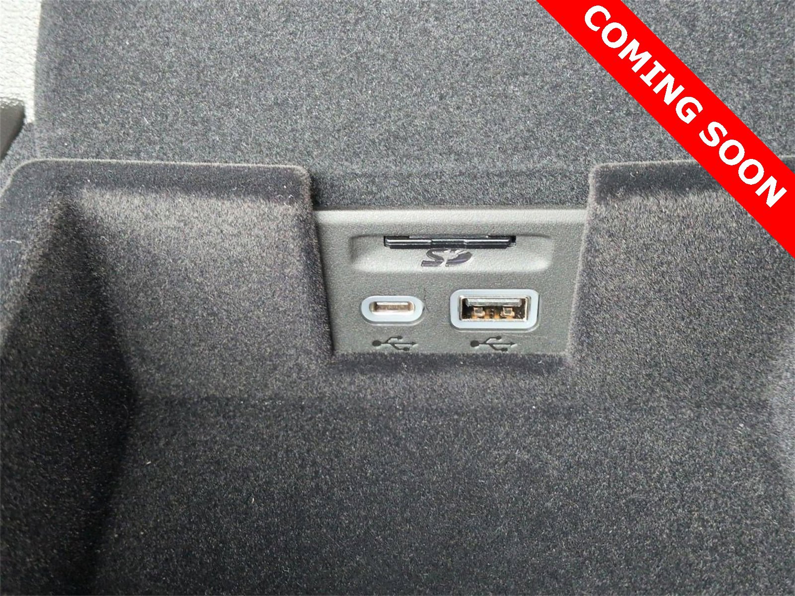 Thumbnail: 2025 Cadillac XT5 - 33