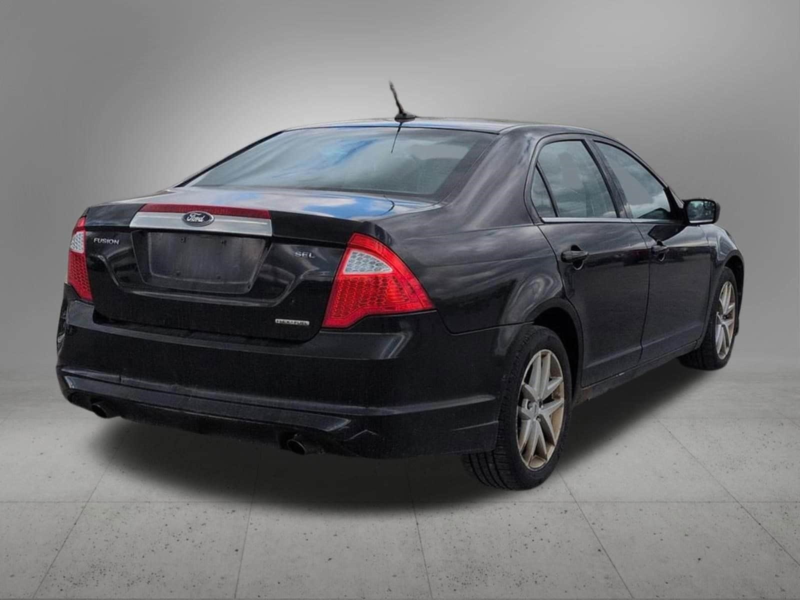 Thumbnail: 2011 Ford Fusion - 6
