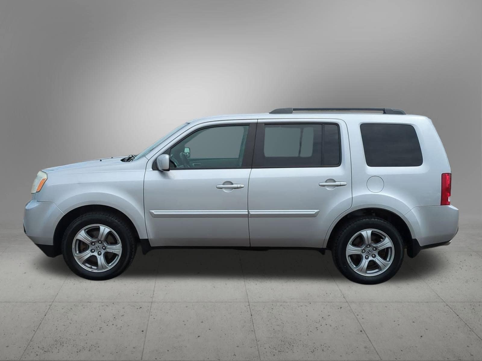 Thumbnail: 2015 Honda Pilot - 3
