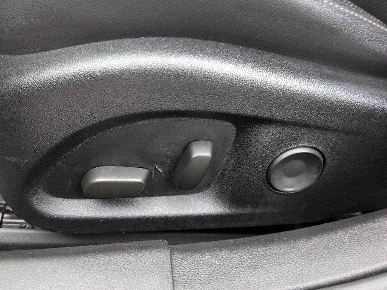 Thumbnail: 2021 Cadillac CT5 - 16