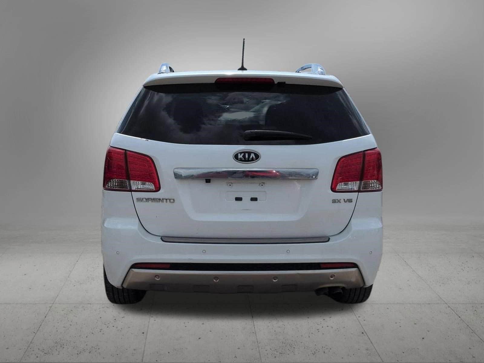 Thumbnail: 2013 Kia Sorento - 5