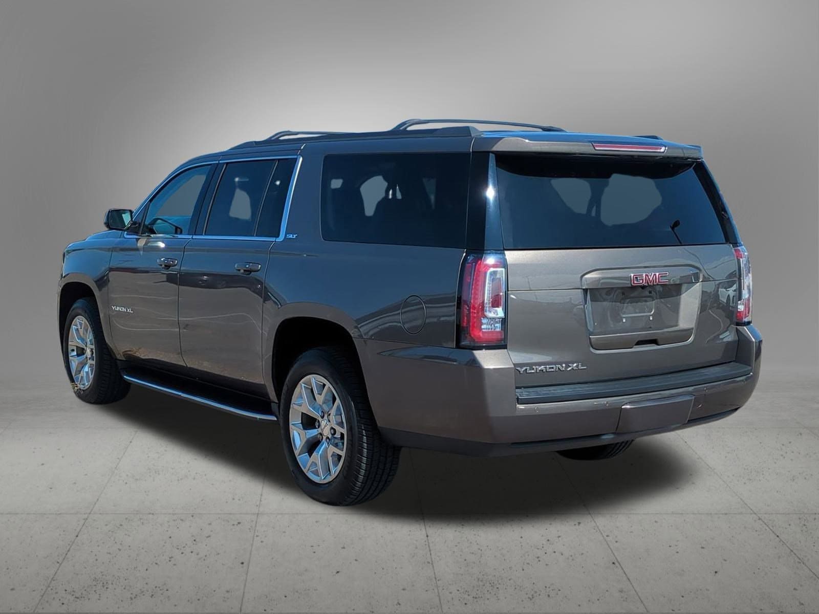 Thumbnail: 2016 GMC Yukon XL - 4
