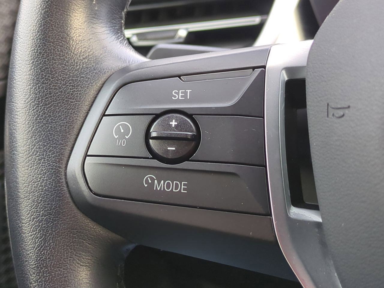 Thumbnail: 2023 BMW X1 - 23