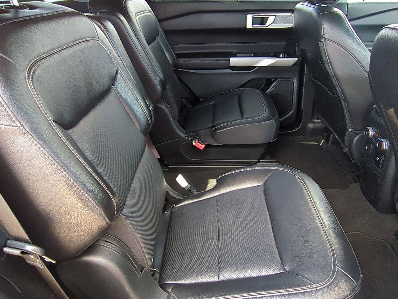 Thumbnail: 2022 Ford Explorer - 20