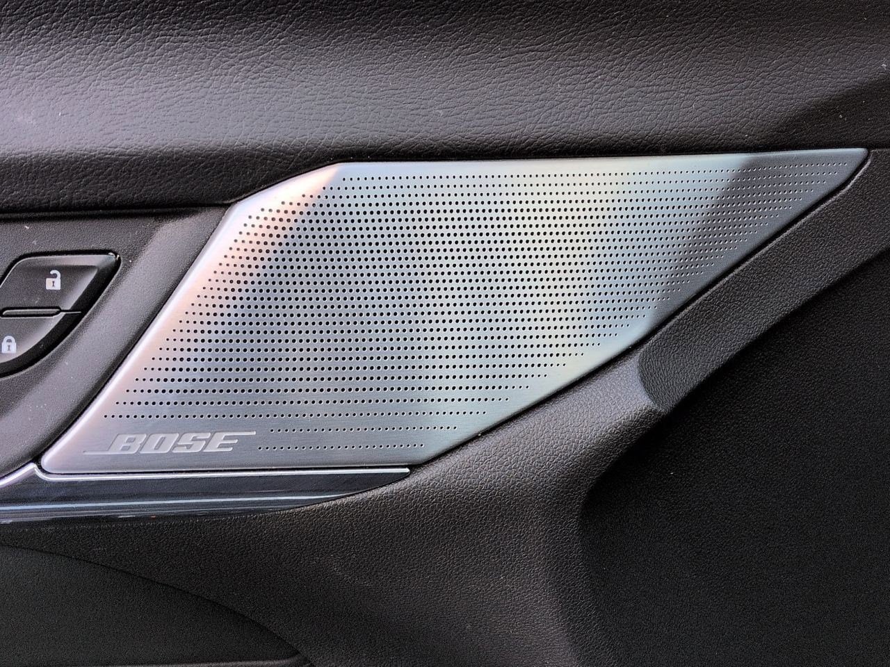 Thumbnail: 2023 Cadillac CT4 - 32