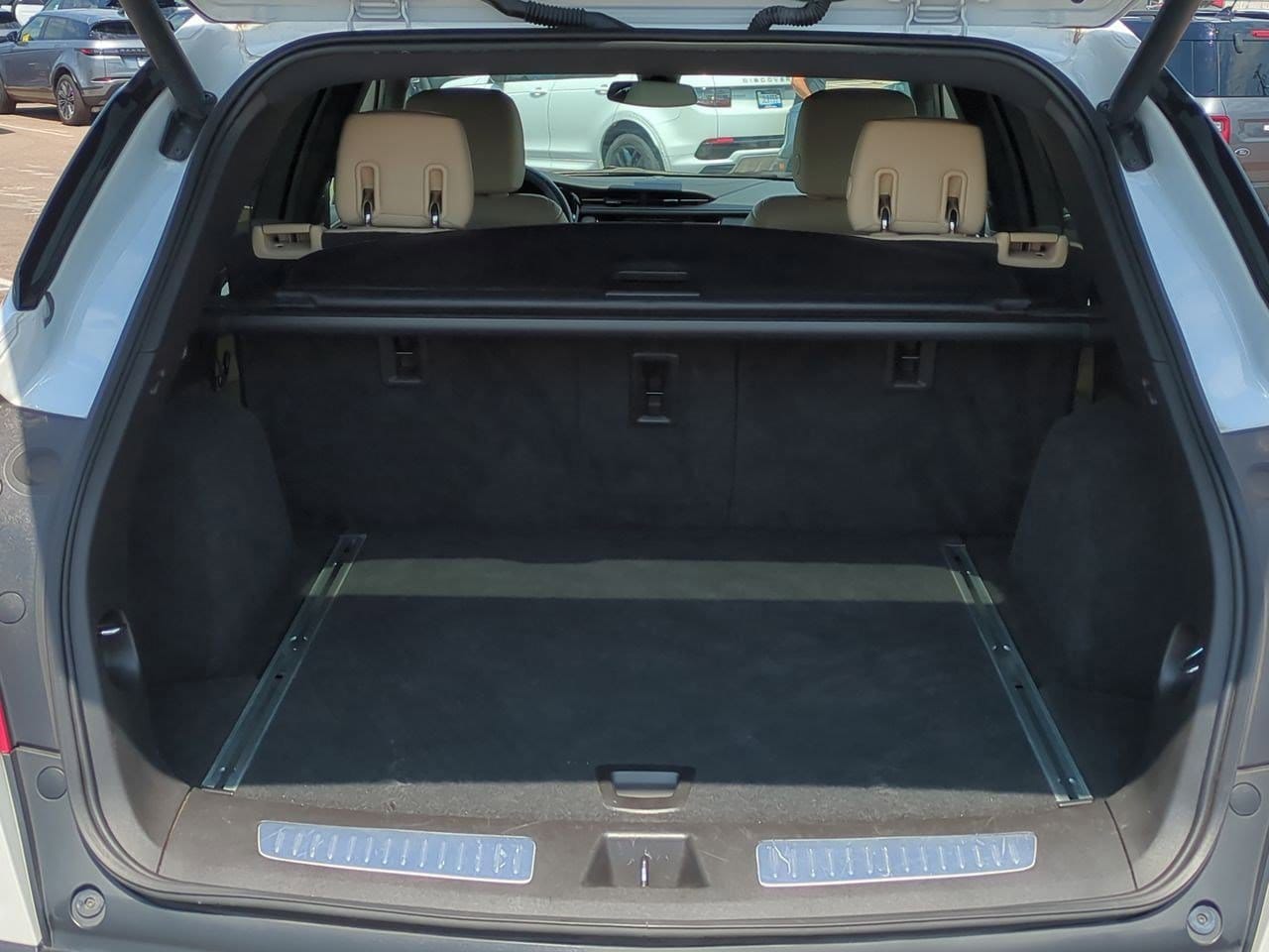 Thumbnail: 2017 Cadillac XT5 - 34