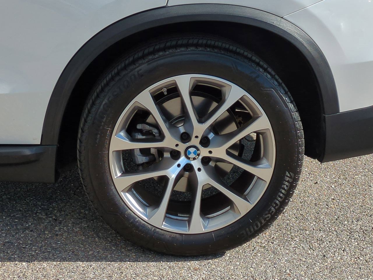 Thumbnail: 2024 BMW X5 - 12