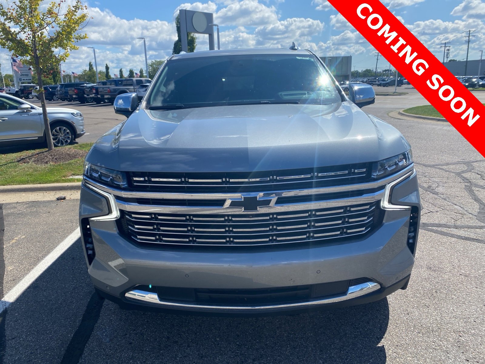 2023 Chevrolet Tahoe Premier photo 2