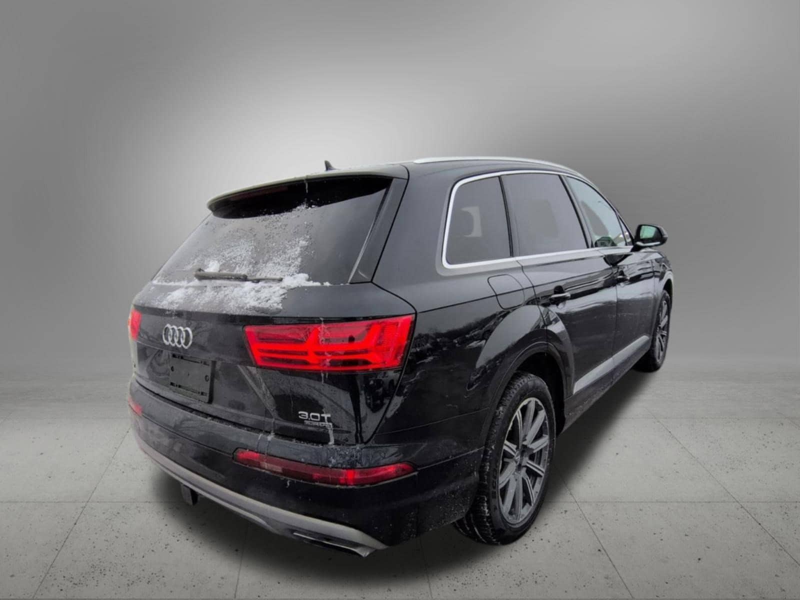 Thumbnail: 2017 Audi Q7 - 6