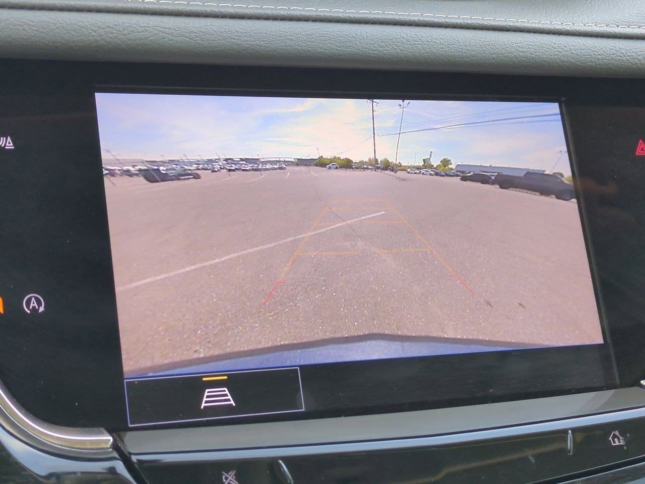 Thumbnail: 2023 Cadillac XT6 - 30