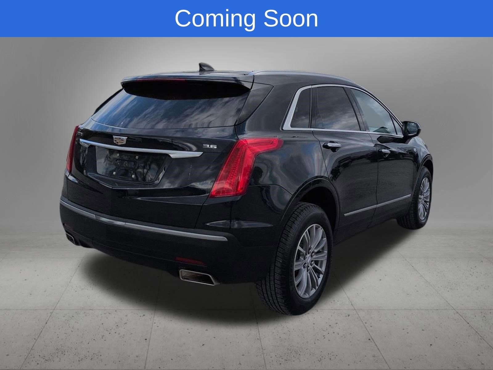 Thumbnail: 2017 Cadillac XT5 - 6