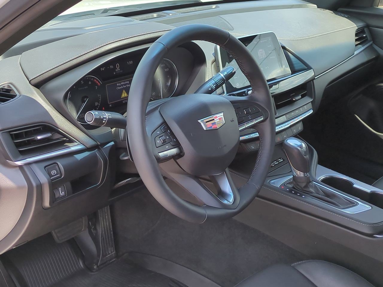 Thumbnail: 2022 Cadillac CT4 - 2