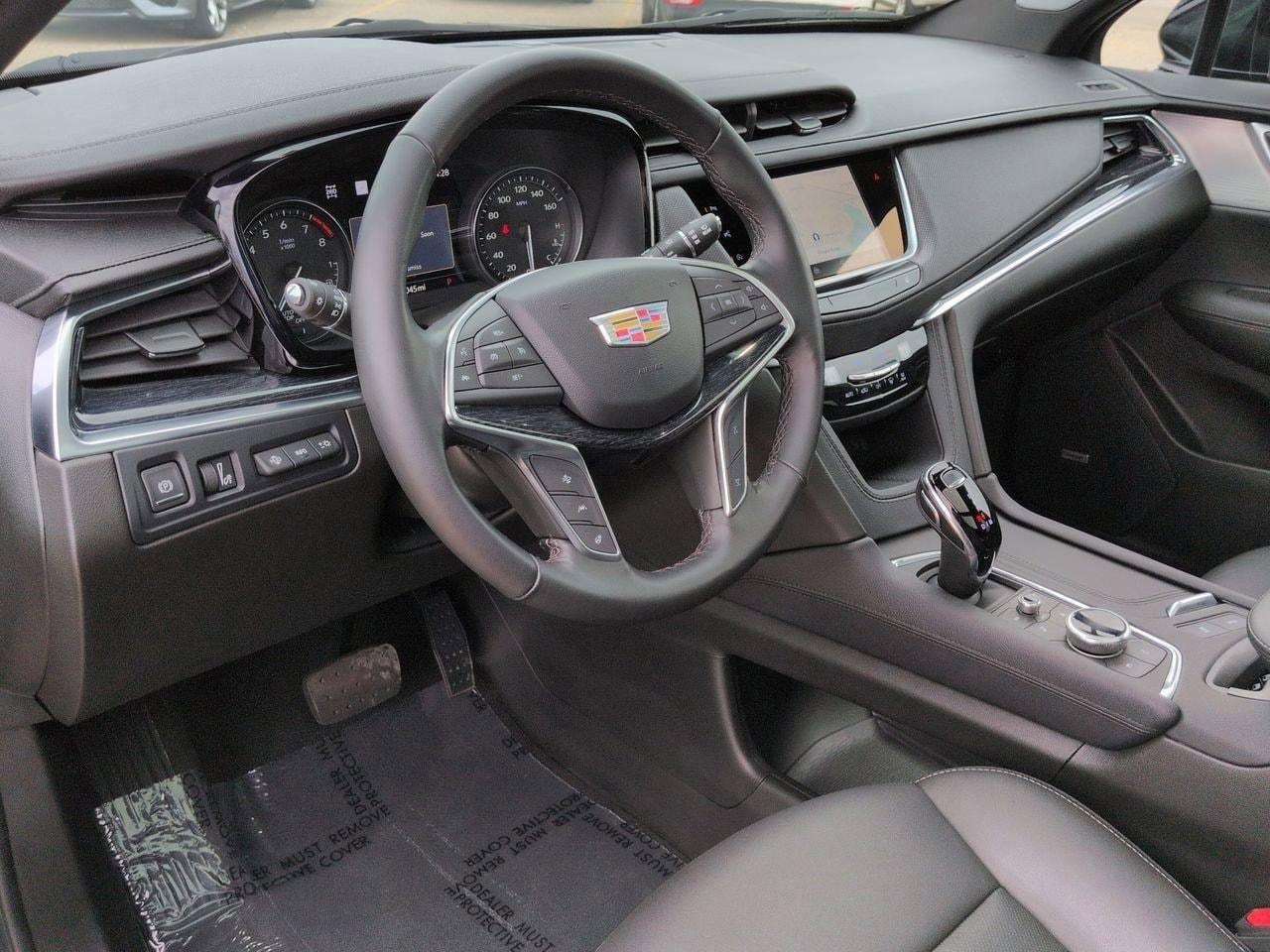 Thumbnail: 2023 Cadillac XT5 - 2