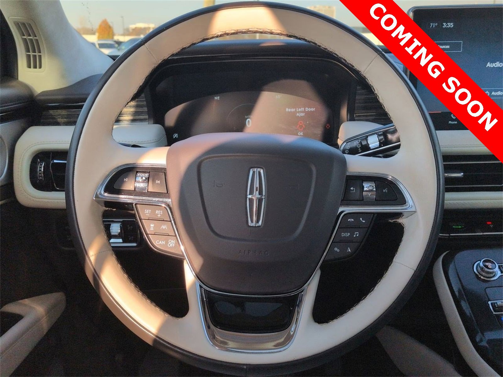 Thumbnail: 2023 Lincoln Nautilus - 24