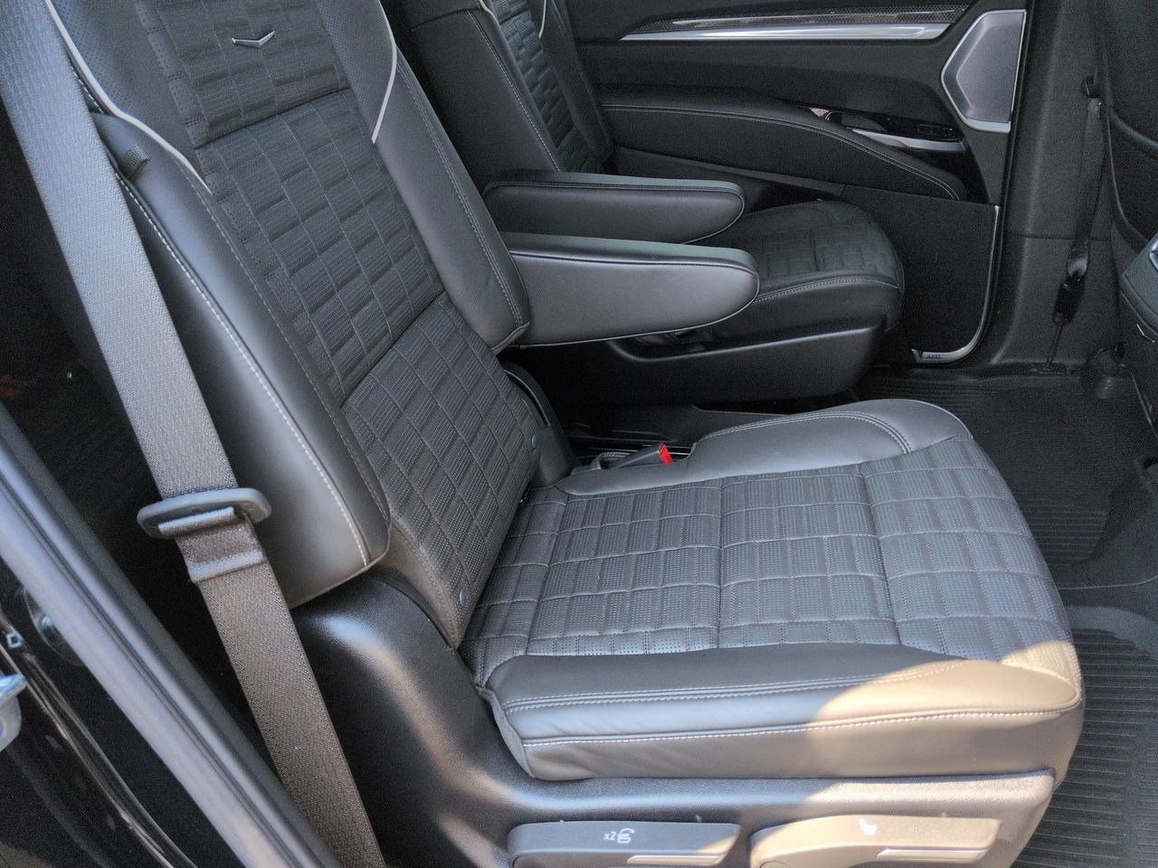 Thumbnail: 2025 Cadillac Escalade - 21