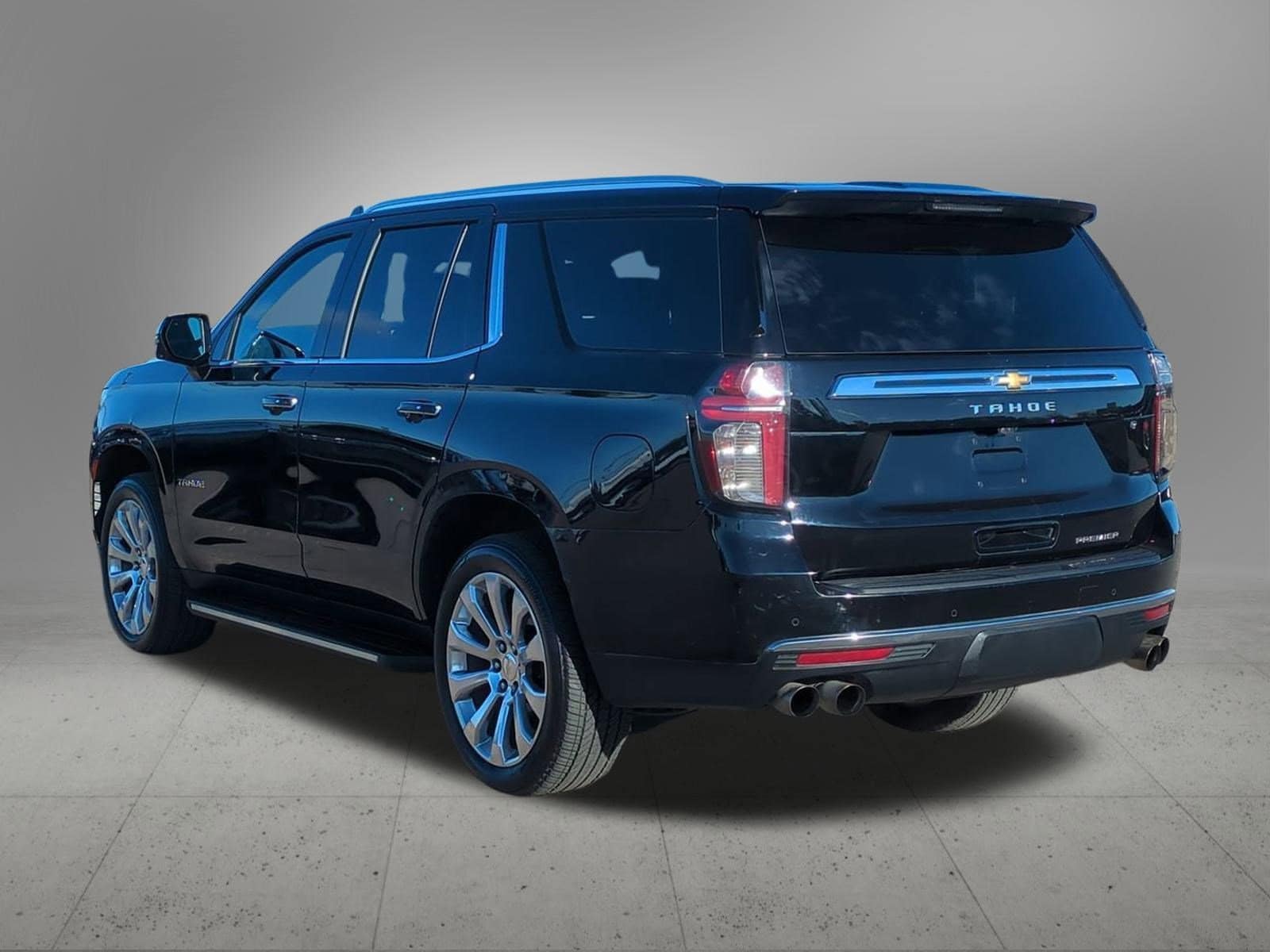 Thumbnail: 2021 Chevrolet Tahoe - 4
