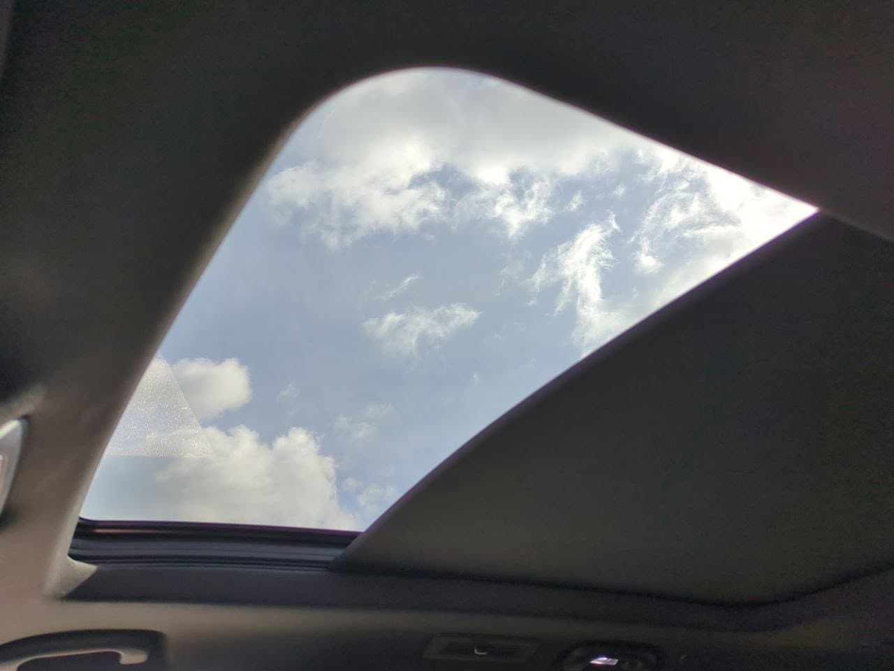 Thumbnail: 2024 Cadillac XT6 - 18