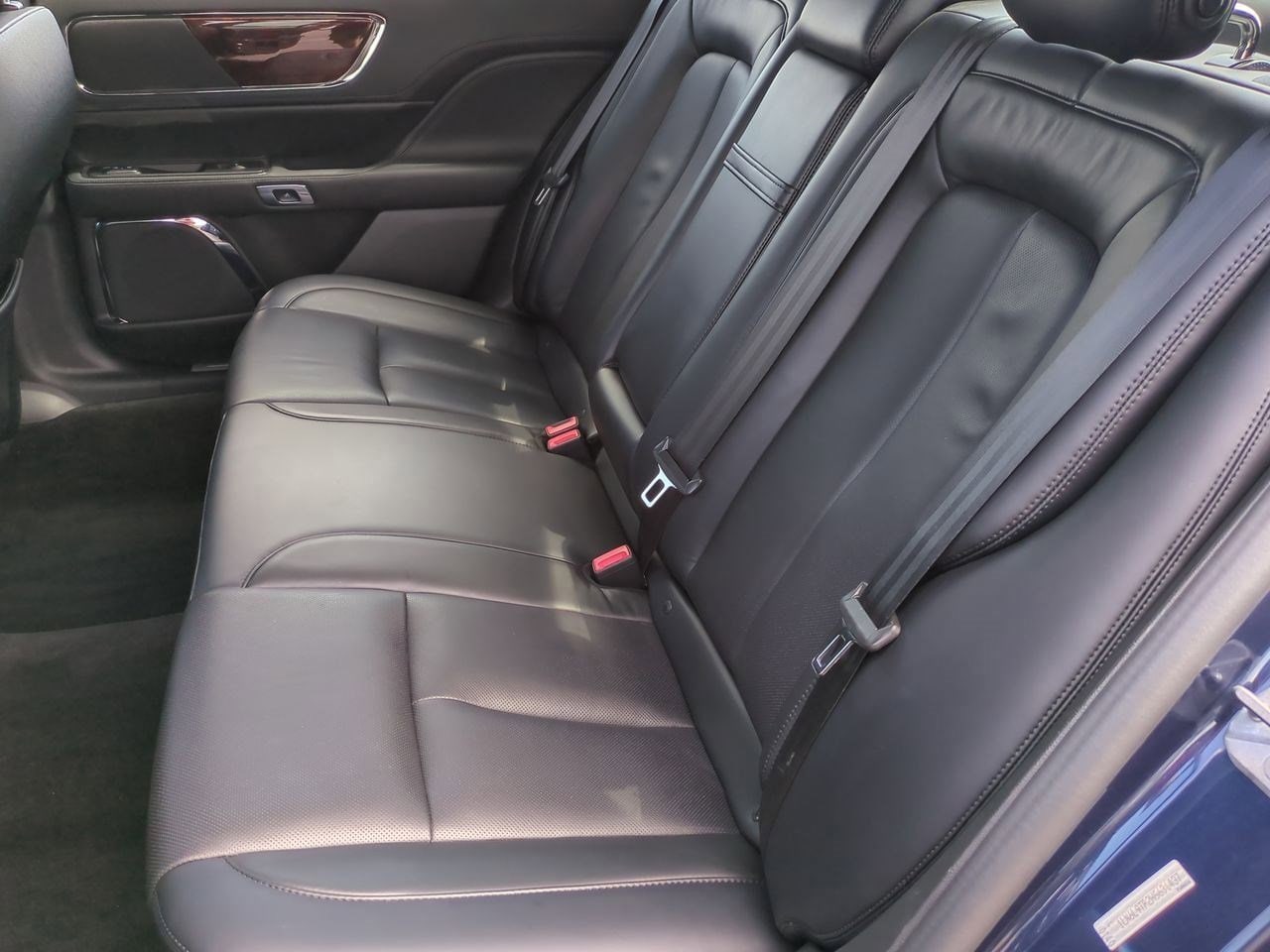 Thumbnail: 2017 Lincoln Continental - 18