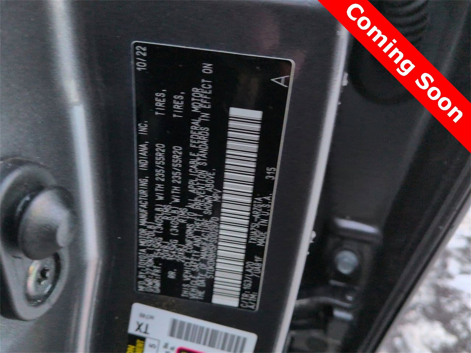 Thumbnail: 2023 Toyota Highlander - 35