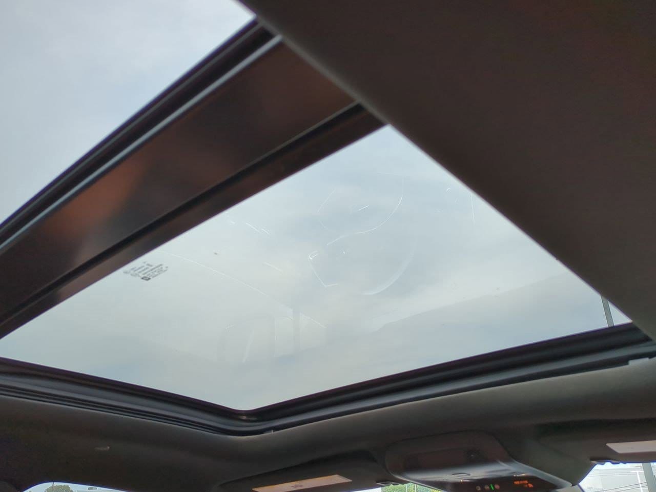 Thumbnail: 2023 Cadillac XT5 - 21